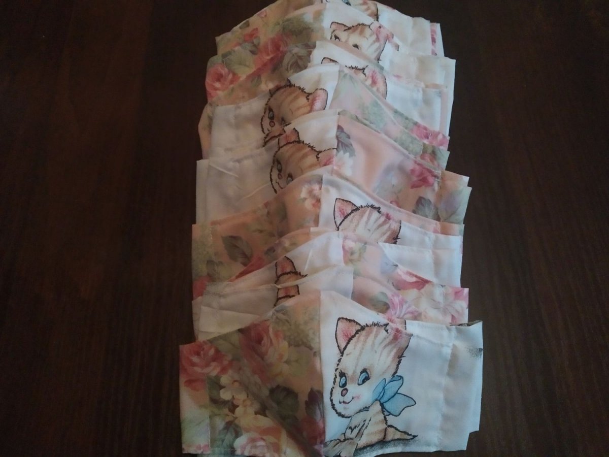 Dvouvrstvá rouška dětská s různými motivy