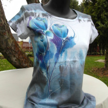 Modrošedé tričko růže -ručně malované