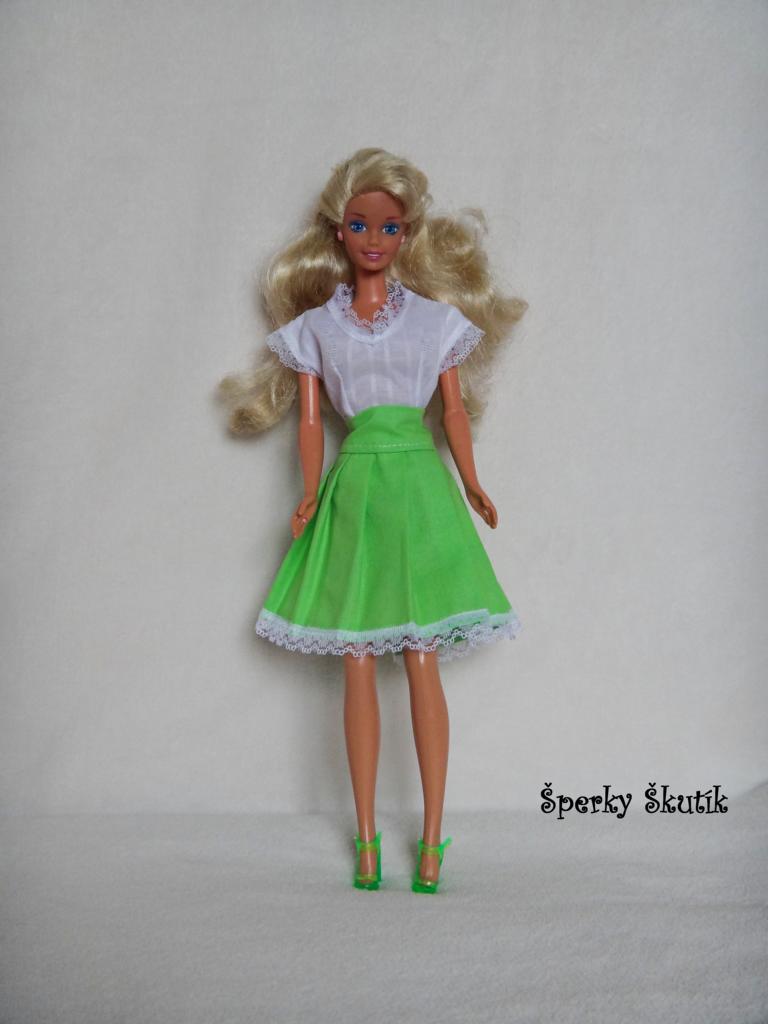 SU0022 - Zelená skládaná sukně