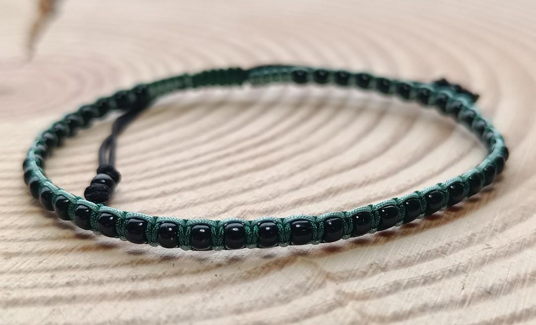 Černo zelený náramek 