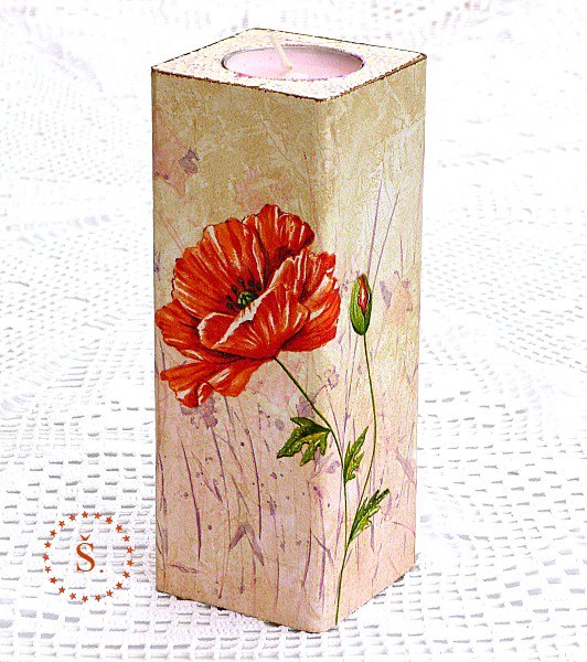 dřevný svícen - vlčí máky