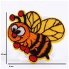 Vyšívaný nažehlovací obrázek - včelka 4 cm