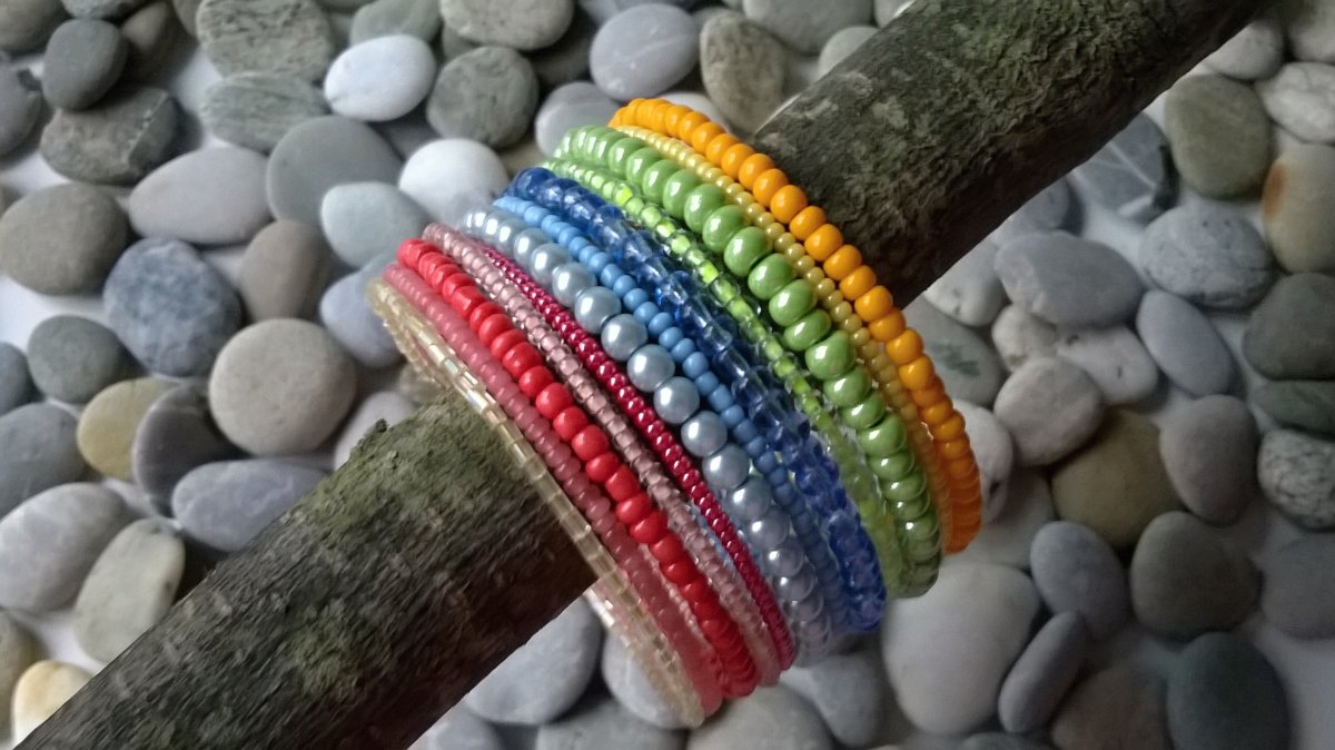 Náramek světlý typ teplý