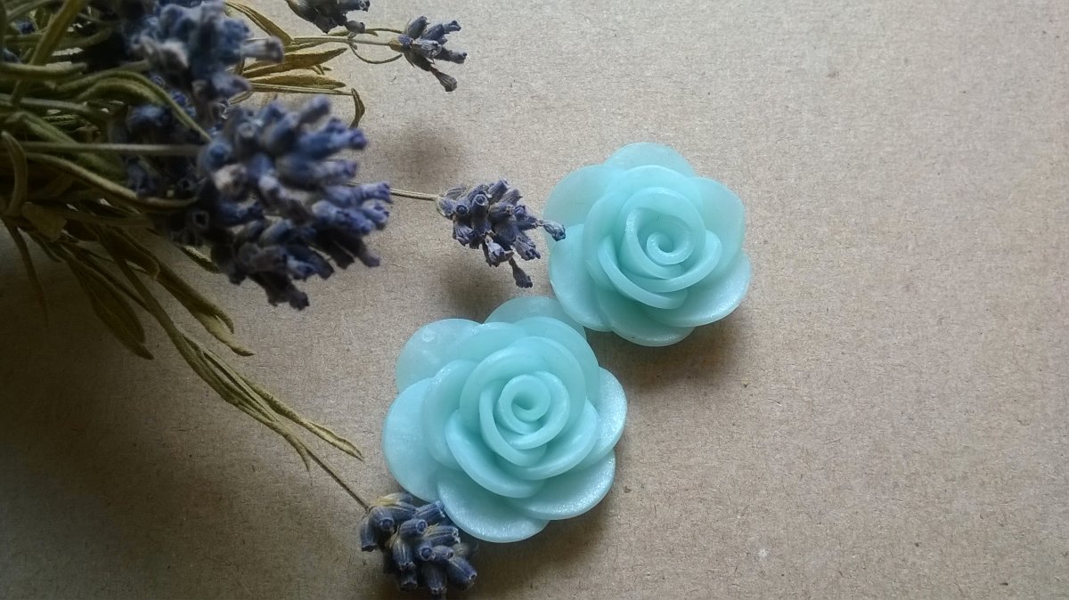 Větší ledové perleťové růže