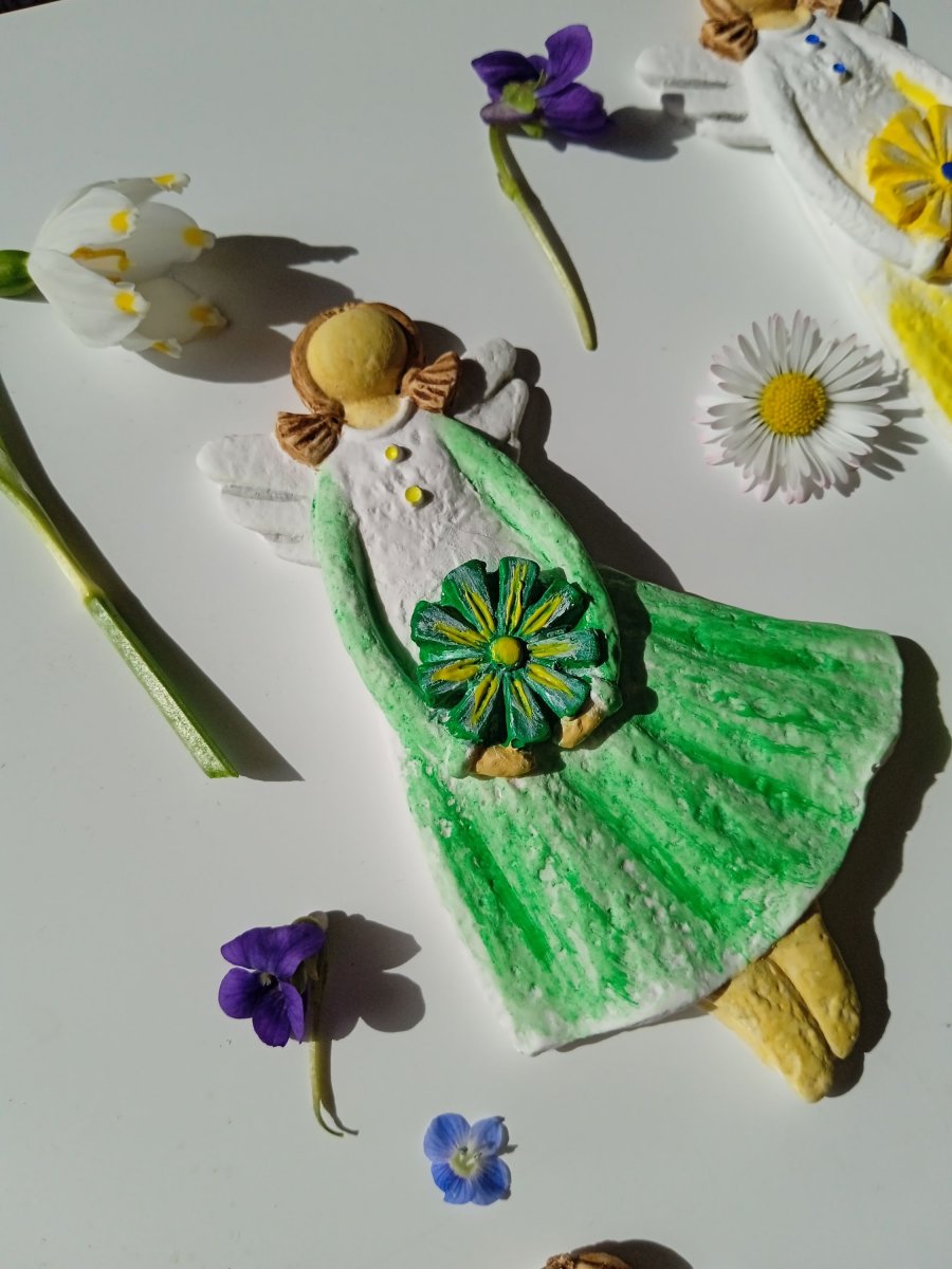 Zelená květinová Andělka