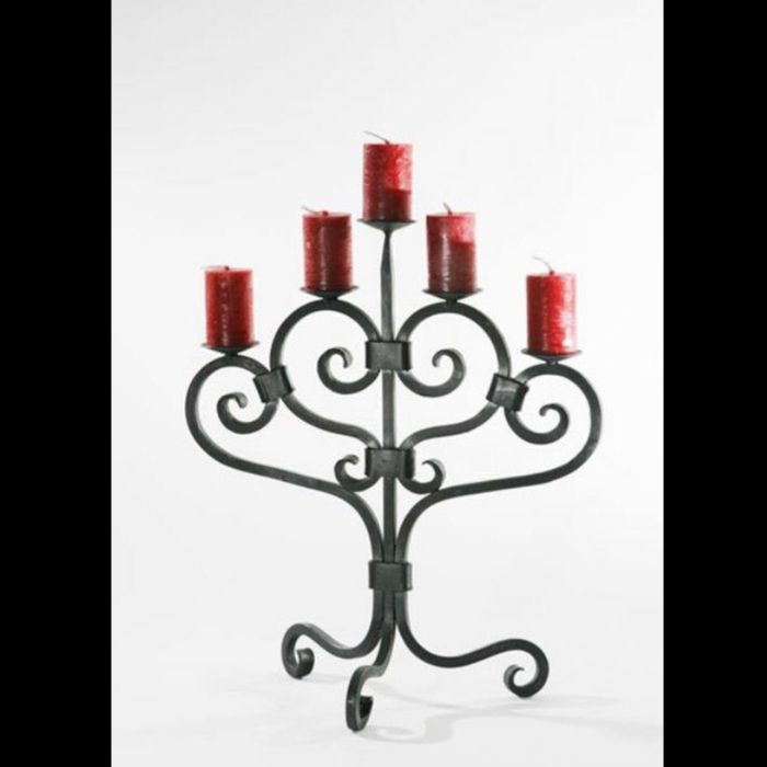 Kovaný svícen Baroko A19