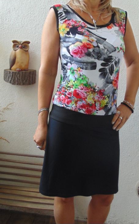 Šaty bez rukávů, velikost M - SLEVA 