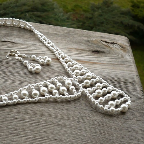 Bílé perličky - bezozdobný náhrdelník + náušnice