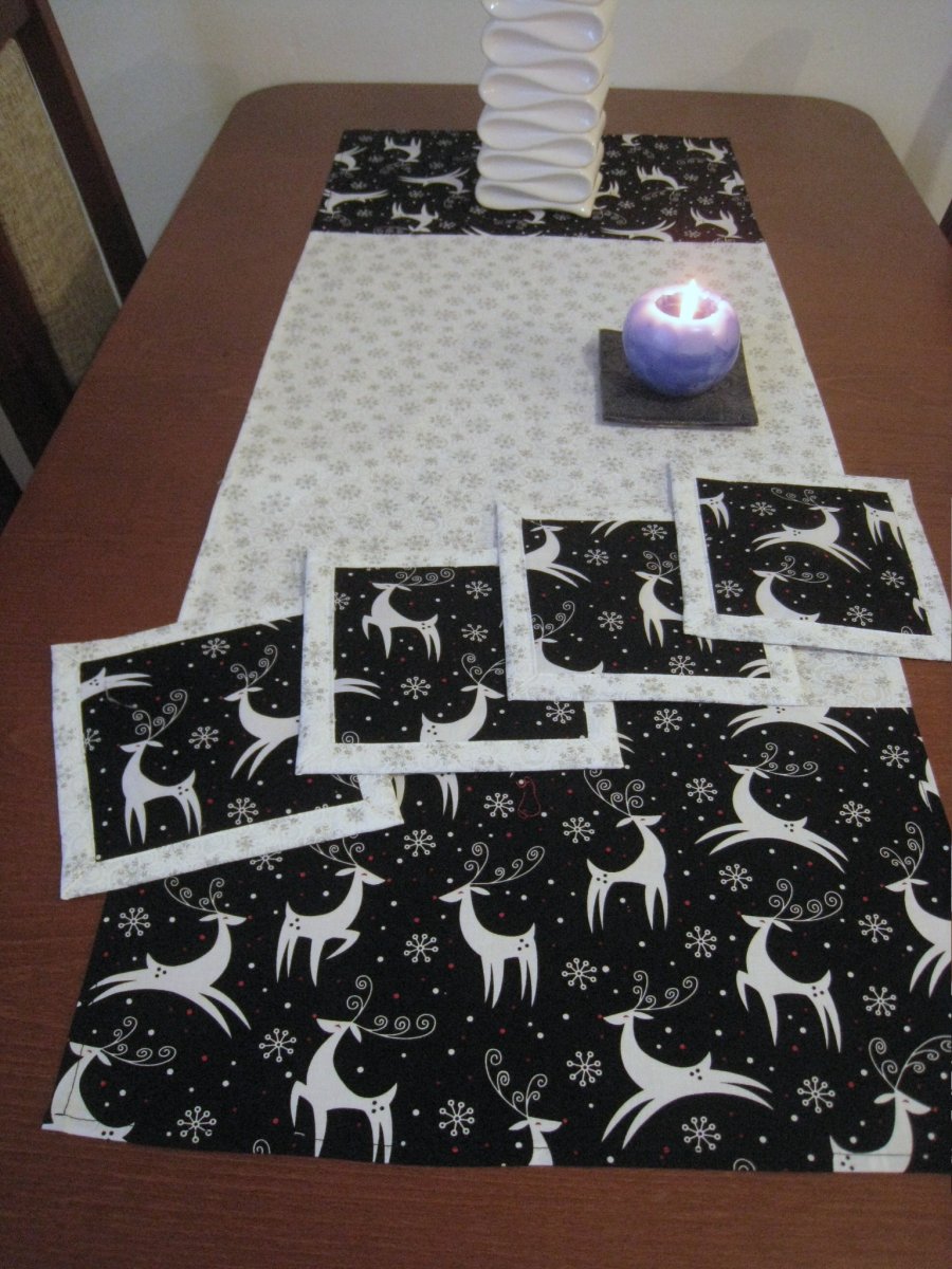 Vánoční běhoun + prostírání