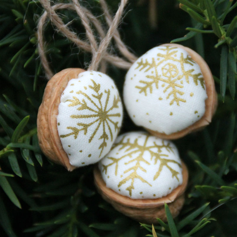 Retro Vánoční ozdoby - oříšek