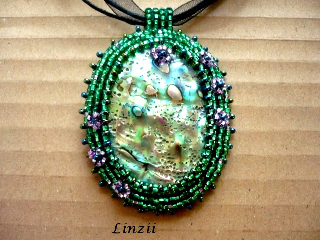 Paua mušle - náhrdelník