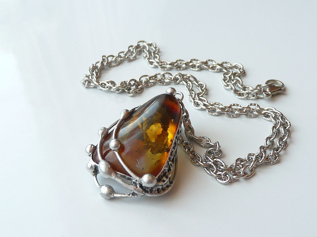 Medový .. ( jantar )