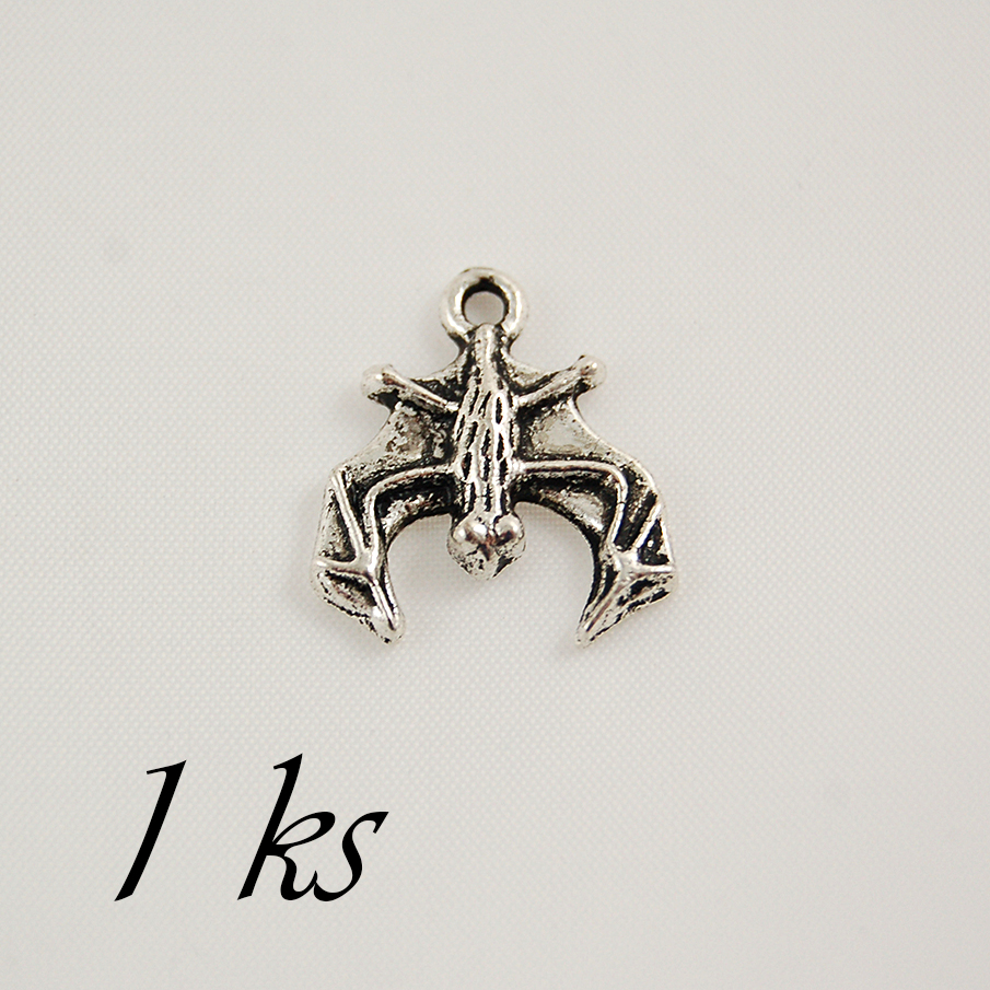 Netopýr stříbrné barvy (02 0214)