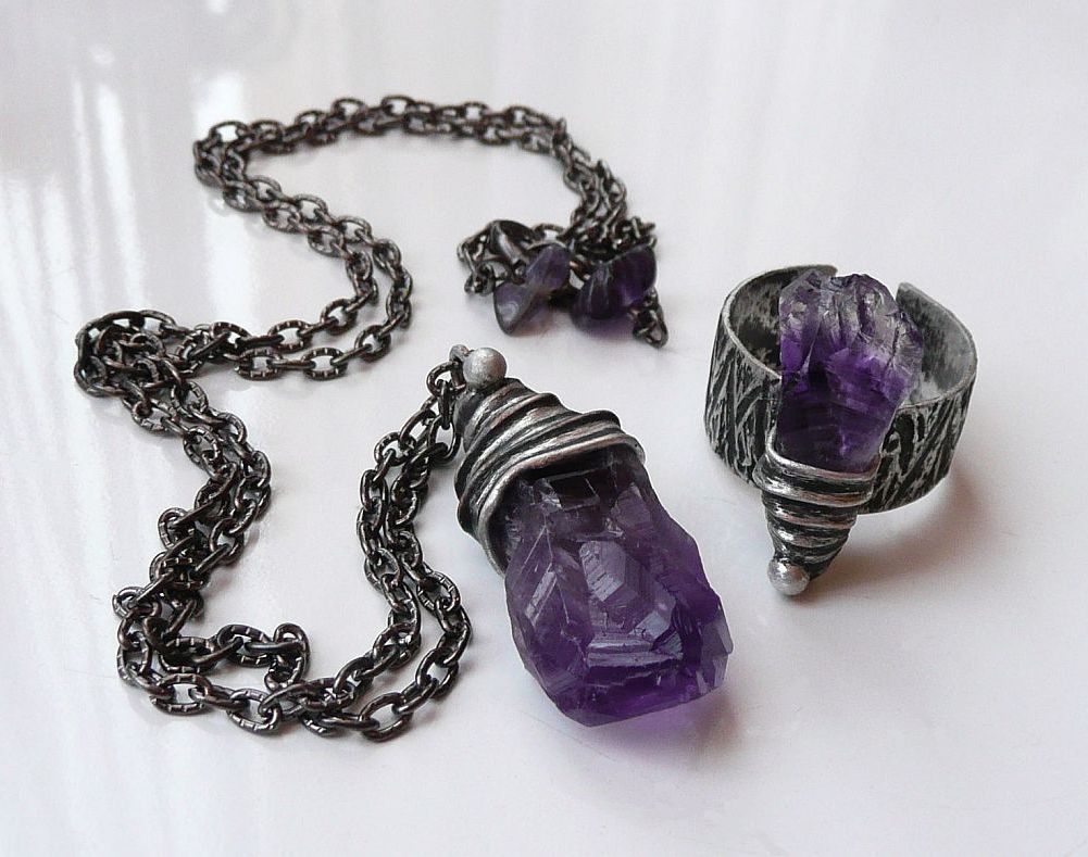 Ametystová pochodeň..