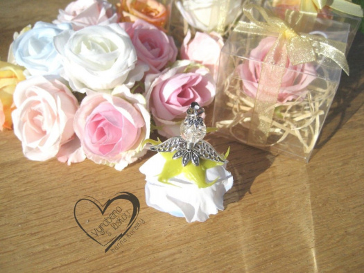 přívěsek Anděl - růžička v dárkovém balení 6.