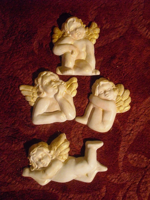 Andělíčci z keramiky - ozdoby