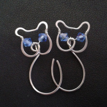 Náušnice provlékací - Kočka modroočka - ocel