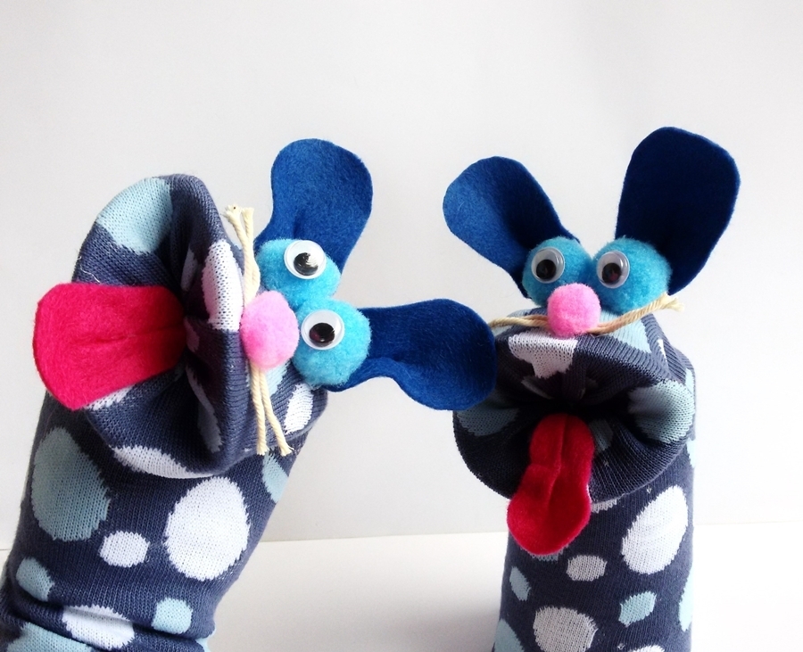 Maňásek ponožkáček . č.928