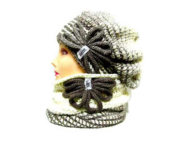 SOUPRAVA BARETKY A NÁKRČNÍKU OMBRÉ