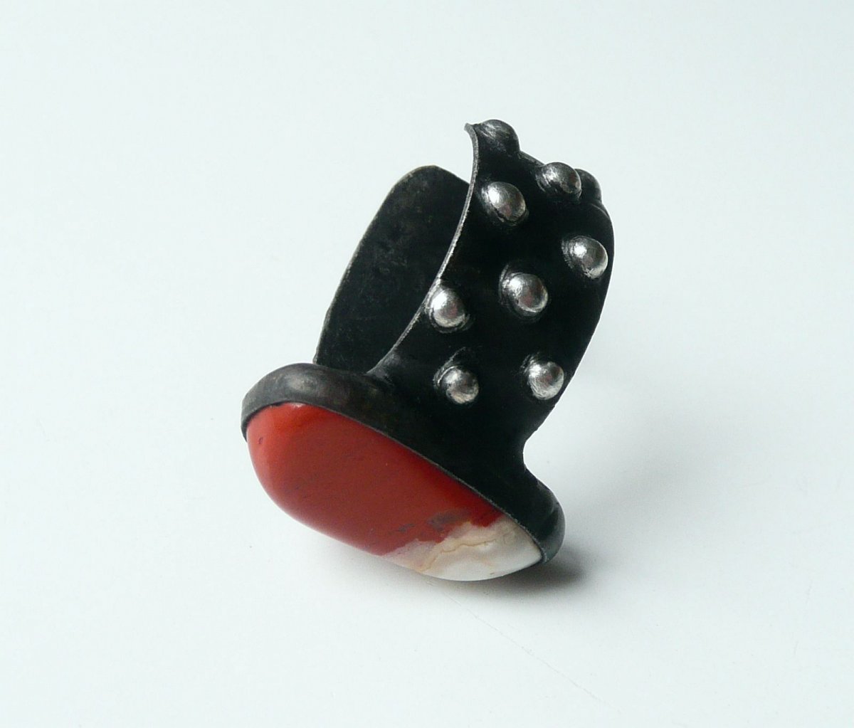 Kurt .. ( punk - rock  prsten, - jaspis )