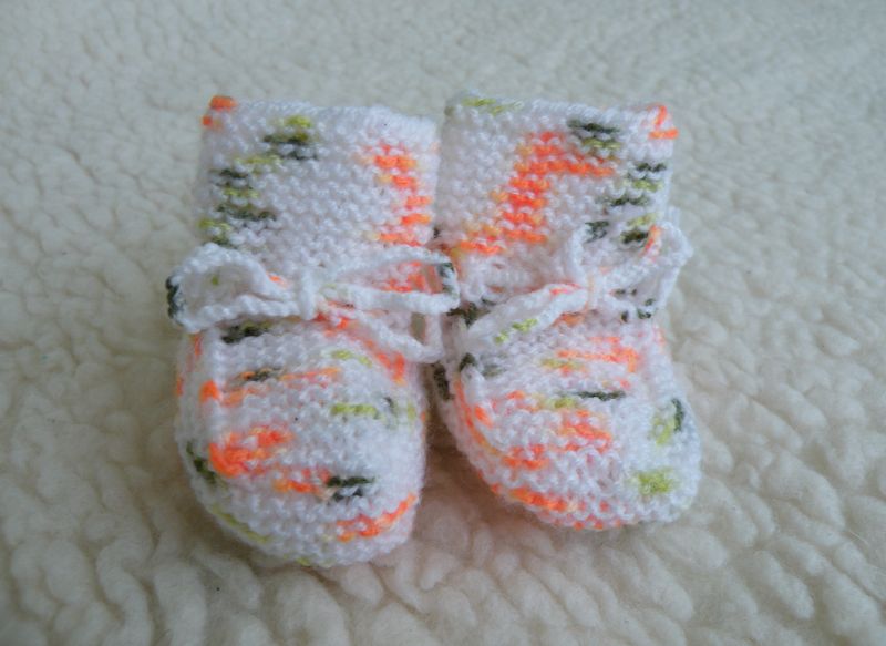 dětské bačkůrky bílostrakaté