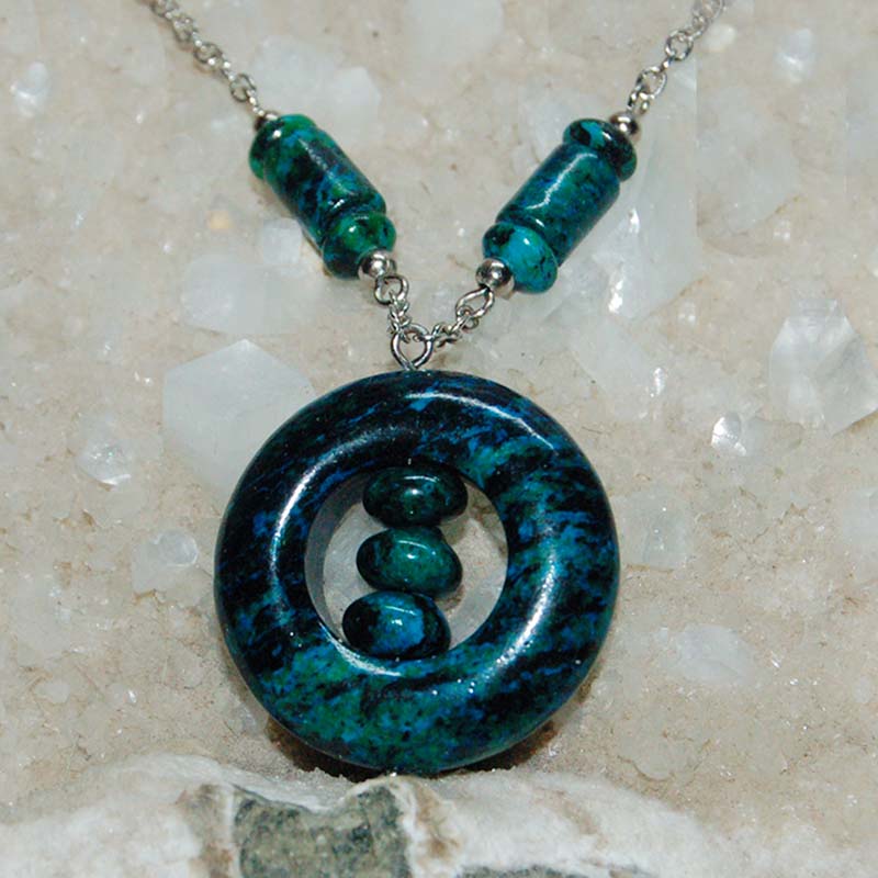 Náhrdelník s kruhem z chryzokolu