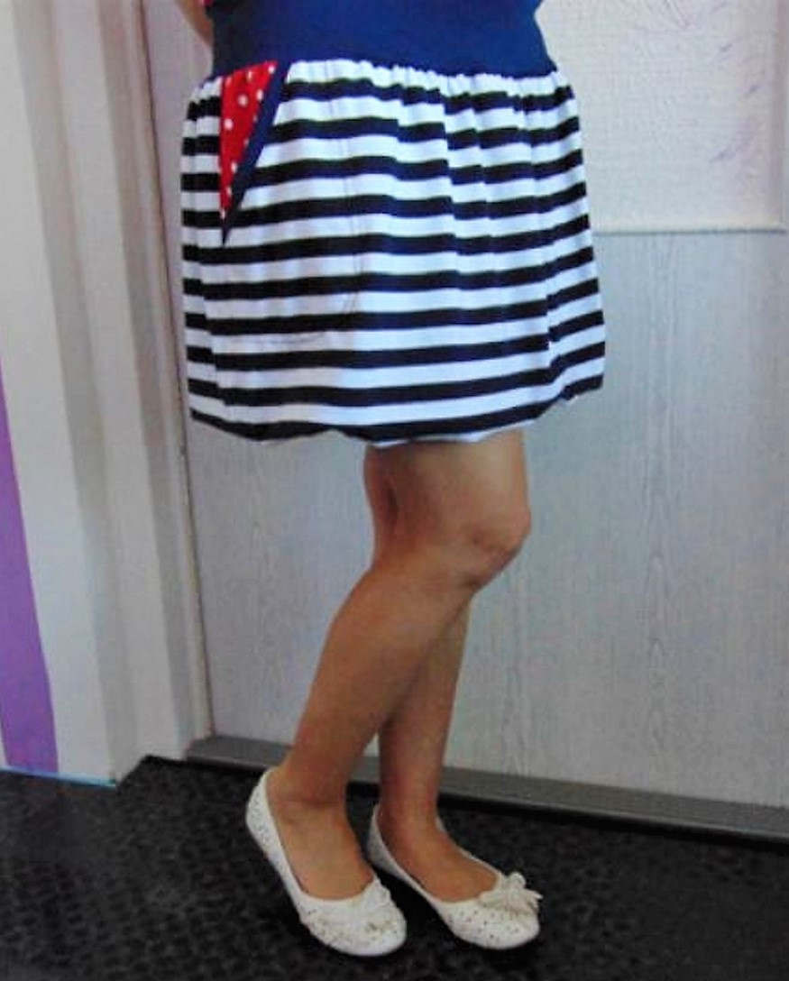 VÝPRODEJ - SUKNĚ PRUHY A PUNTÍKY (M) POSLEDNÍ KUS!