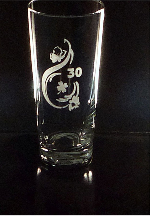 Zdobená sklenička - 30