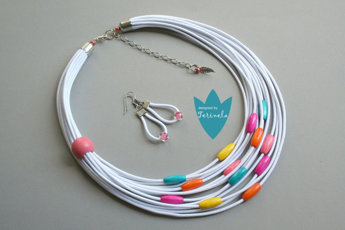 Souprava Průzračným dnem © design Terinela