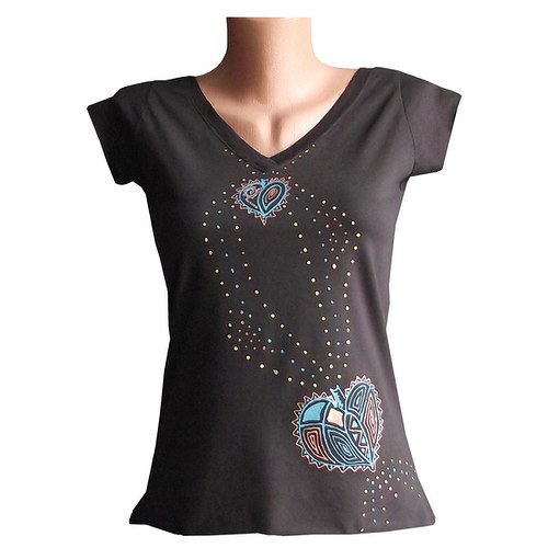 Hnědé tričko s tyrkysovými listy 