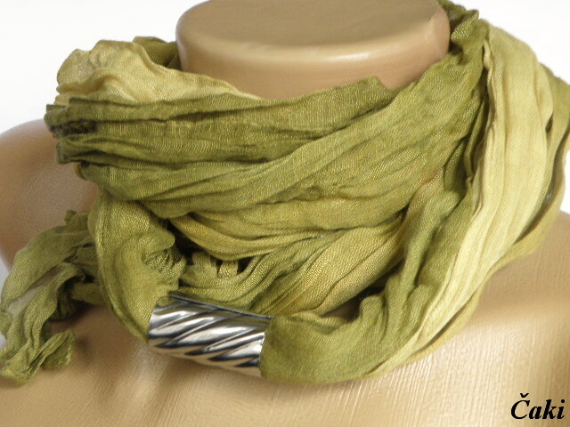 Šála s nerezovou spirálkou