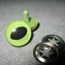 Bezpečnostní oči kočičí, zelená barva, 21mm