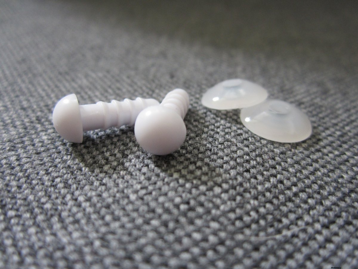 Bezpečnostní oči, bílá barva, 6mm