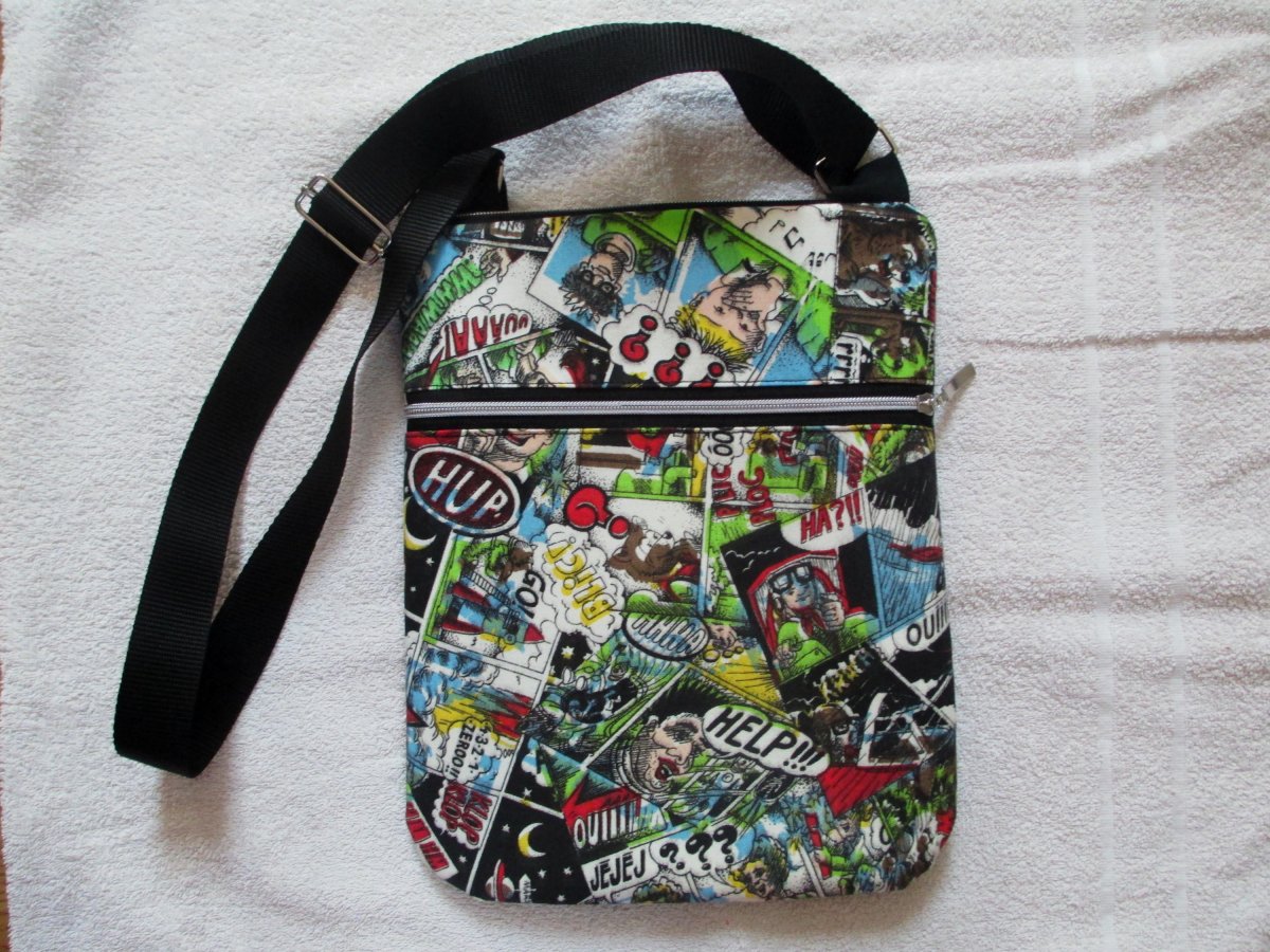 Kabelka střední- comics