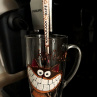 Sklenice latte - kocour