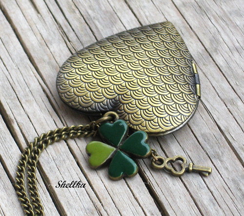 Náhrdelník srdíčko se čtyřlístkem