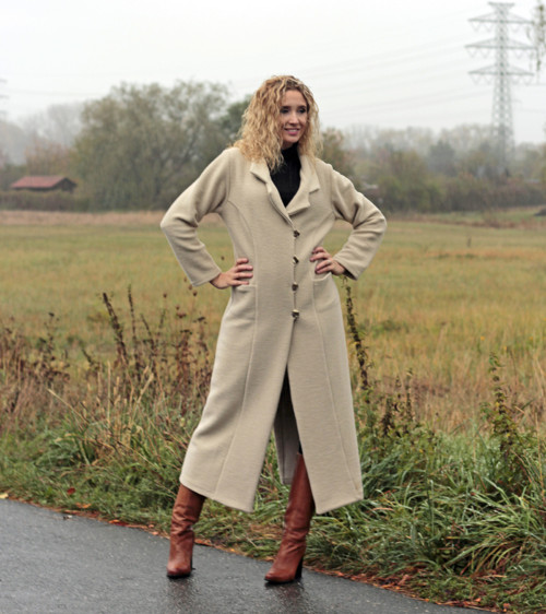 Úpletový dlouhý kabát - krémový