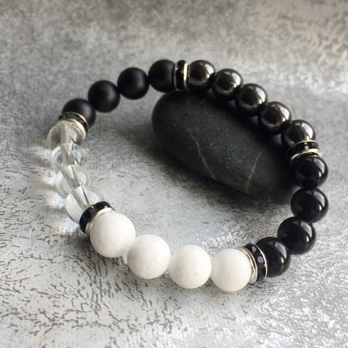 Černo bílý minerálový mix