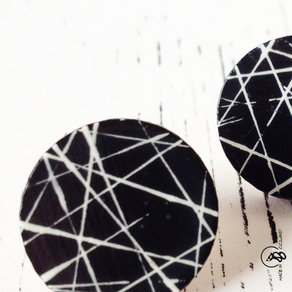 Puzetky černobílé