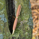 Dřevěné kuličkové pero 25