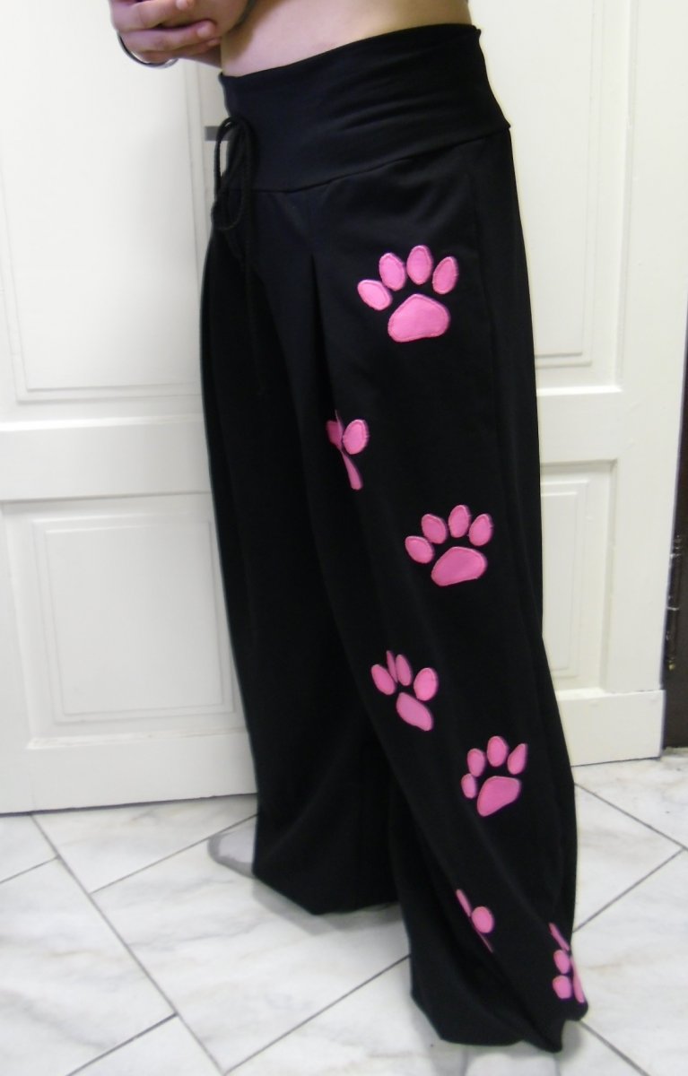 Taneční tepláky s růžovými tlapkami,rezervace pro lenuš