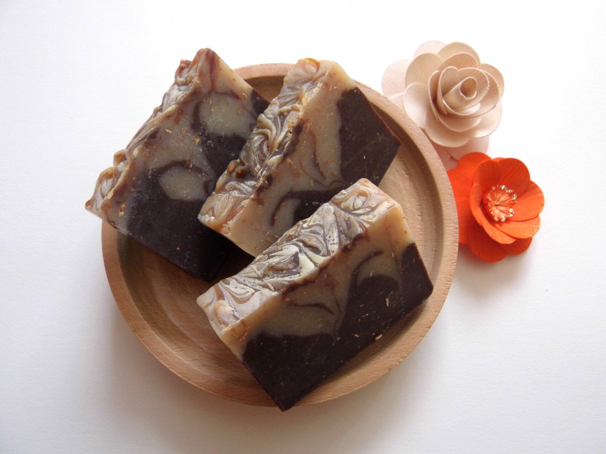 Čokoládové mýdlo s vločkami