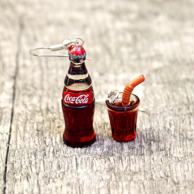 Coca-cola se skleničkou