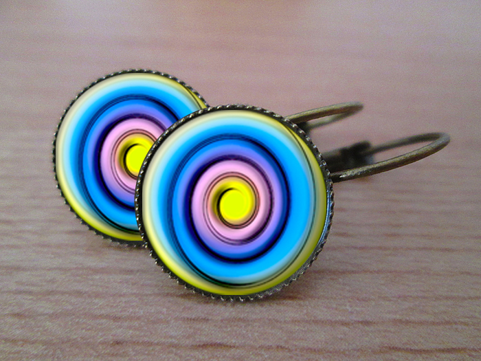 VINTAGE VISACÍ NÁUŠNICE- Crazy spirály 2