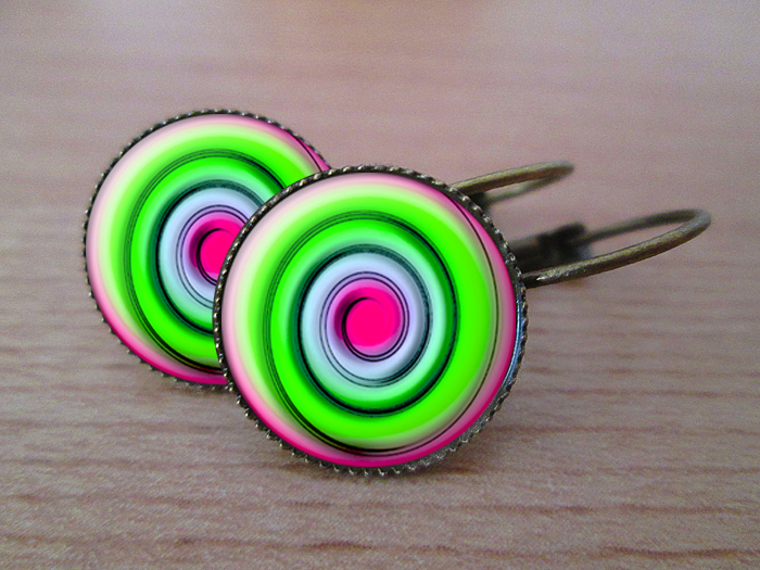 VINTAGE VISACÍ NÁUŠNICE - Crazy spirály 3