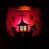 Halloween svícen - průhledná okýnka na svíčku