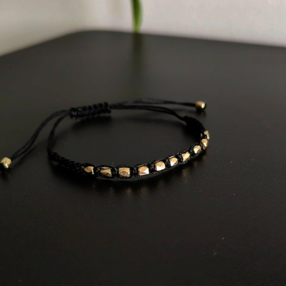 Náramek Shamballa s korálky