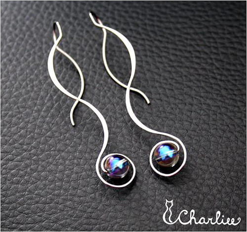 PROVLÉKACÍ SPIRÁLY - KŘIŠŤÁL - MODRÁ AQUA AURA - hypoalergenní chirurgická ocel