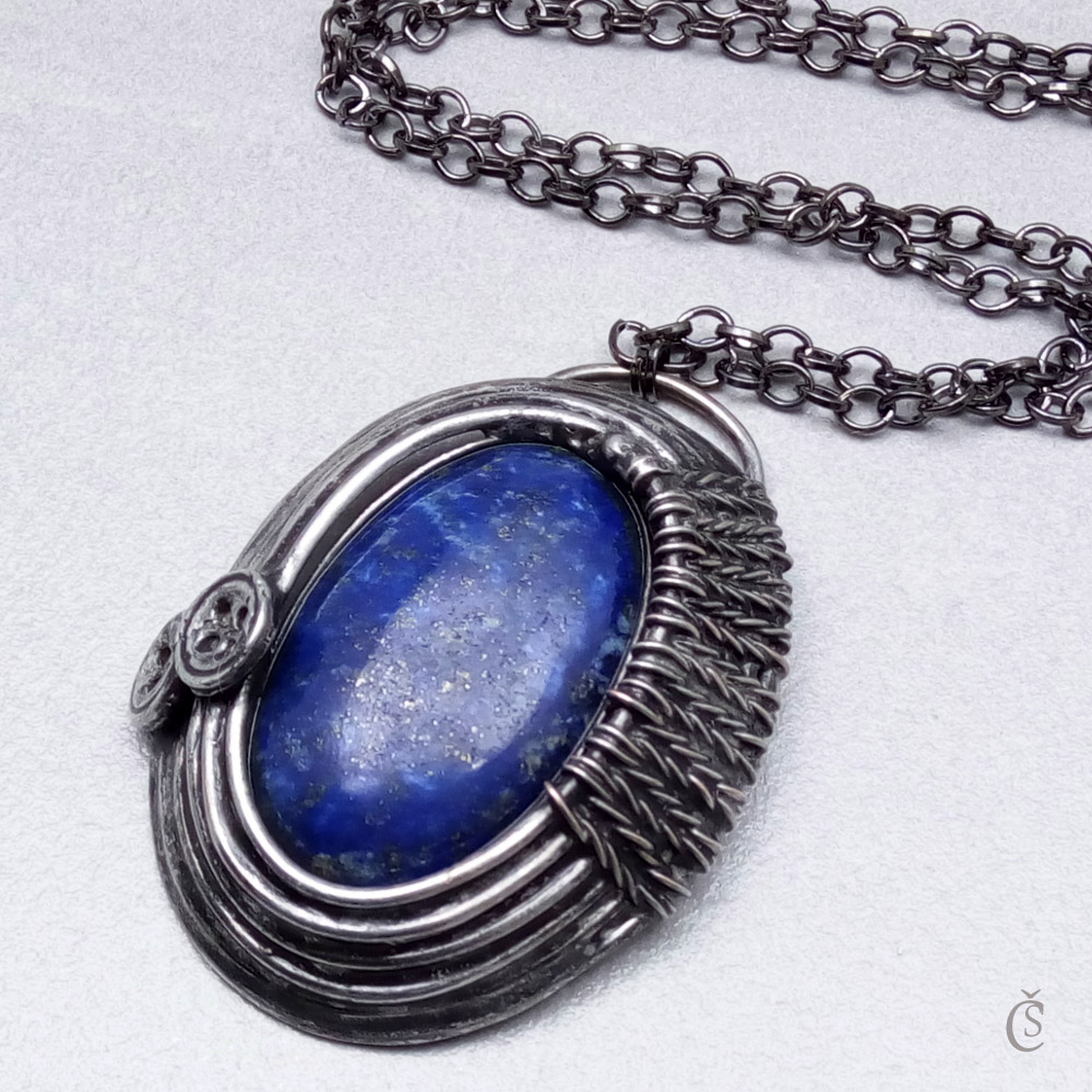 Jeden Lapis ve svetru, prosím :-)