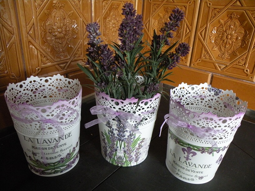 Plechový obal na květináč levandule paris